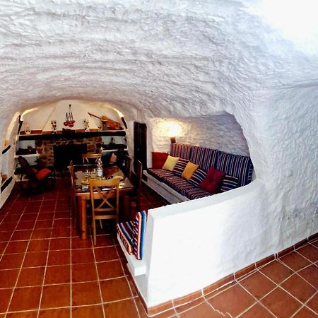 Casa Cueva Cascamorras "Capricho Andaluz" بازا المظهر الخارجي الصورة
