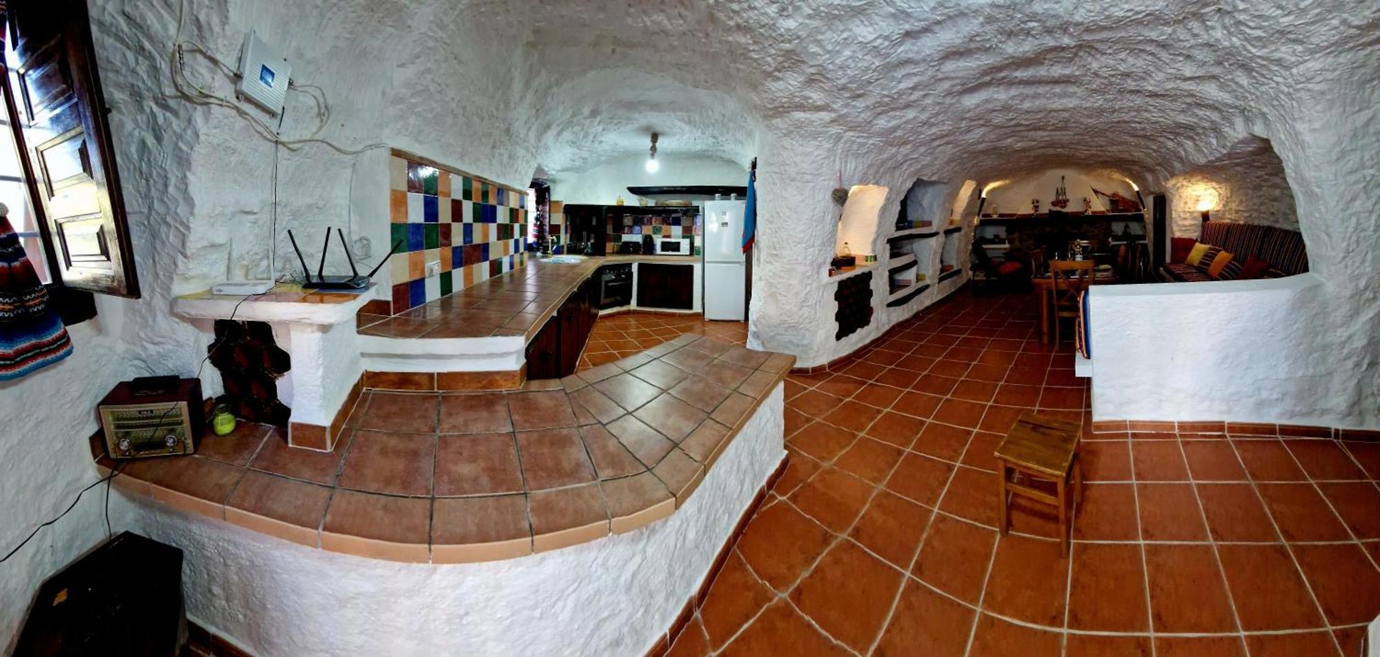 Casa Cueva Cascamorras "Capricho Andaluz" بازا المظهر الخارجي الصورة