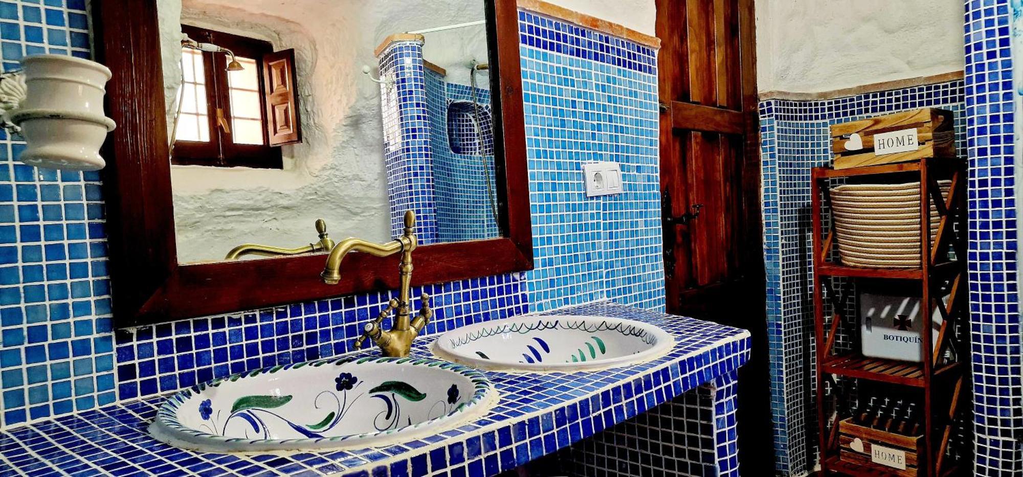 Casa Cueva Cascamorras "Capricho Andaluz" بازا المظهر الخارجي الصورة